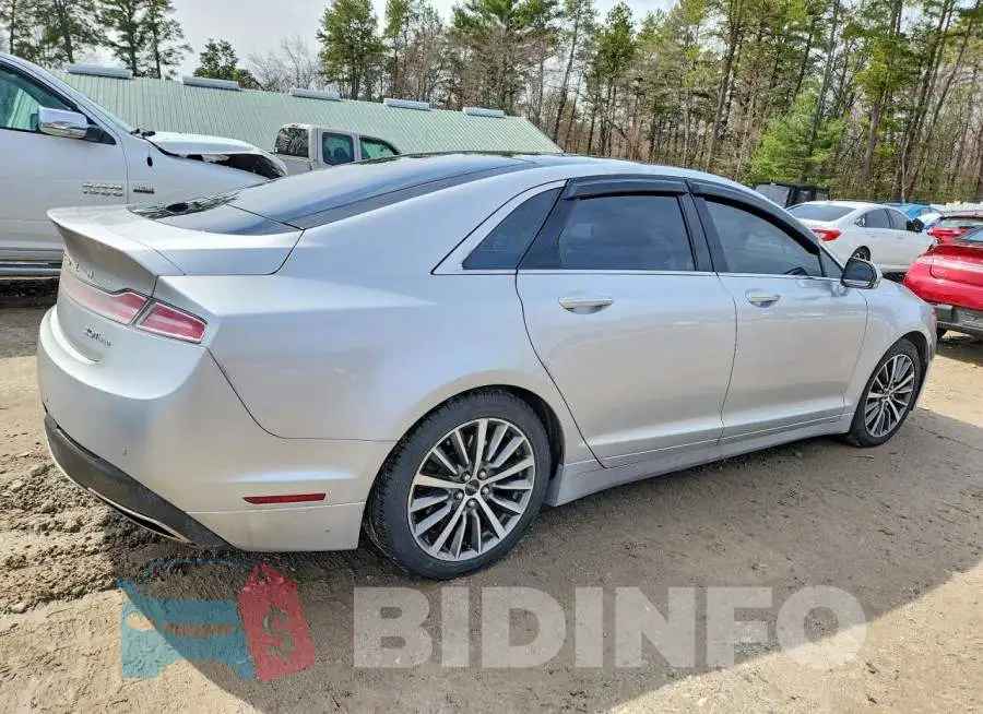 3LN6L5DCXHR651257 Photo# 3