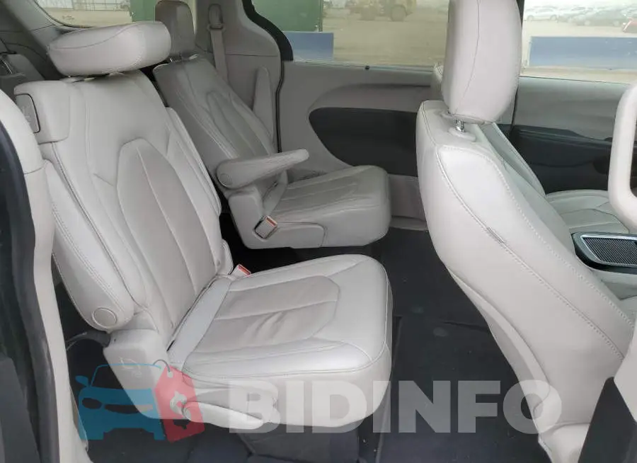2C4RC1BG0MR560983 Photo# 11