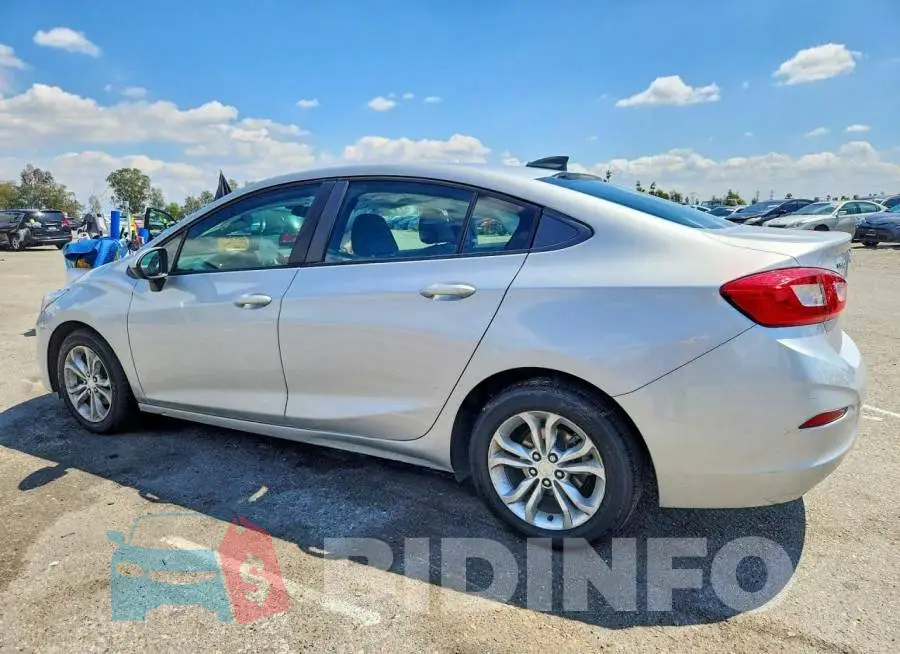 1G1BC5SM3K7151933 Photo# 2