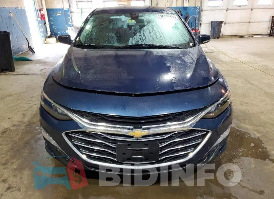 1G1ZD5ST3NF191023 Photo# 5