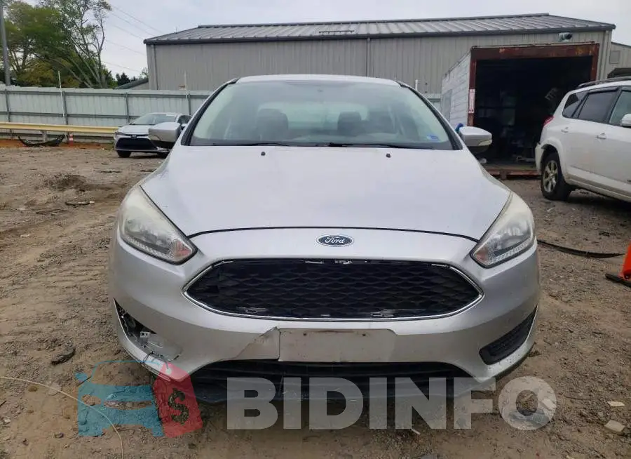 1FADP3FE5HL238282 Photo# 5