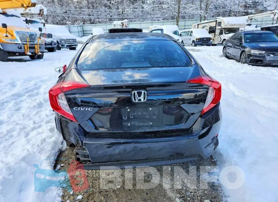 19XFC2F55HE010638 Photo# 6