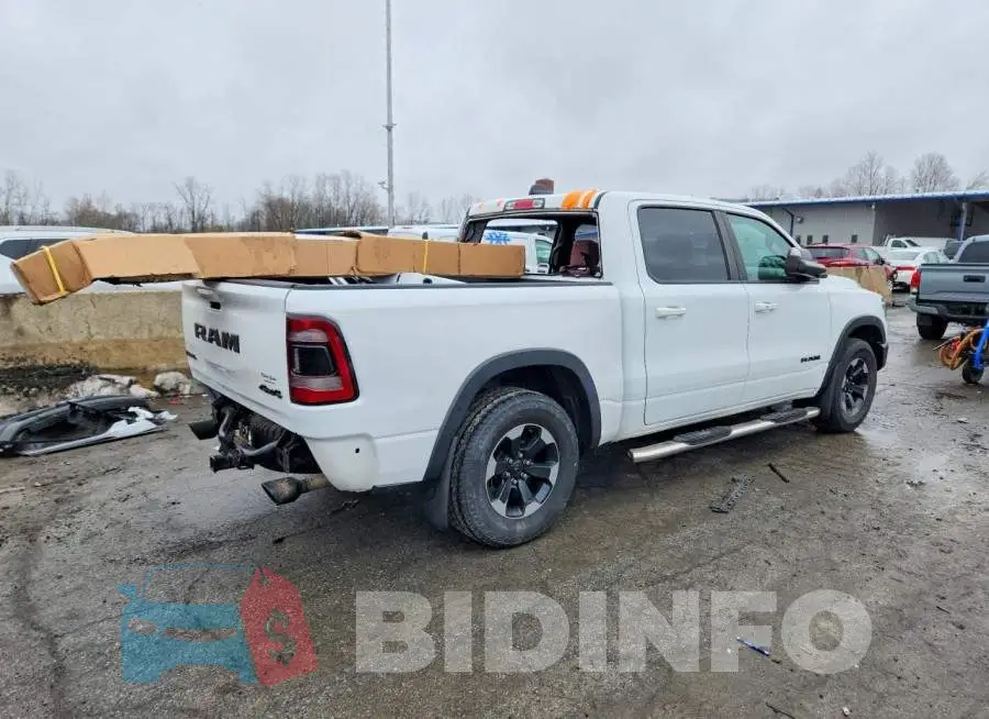 1C6SRFLT2KN582932 Photo# 3