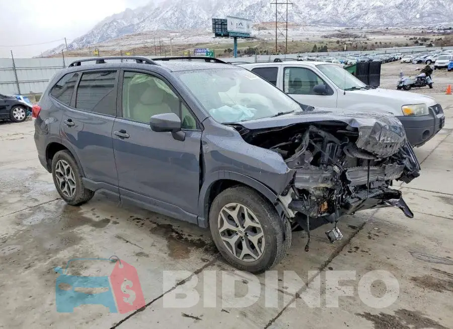 JF2SKADC3NH445257 Photo# 4