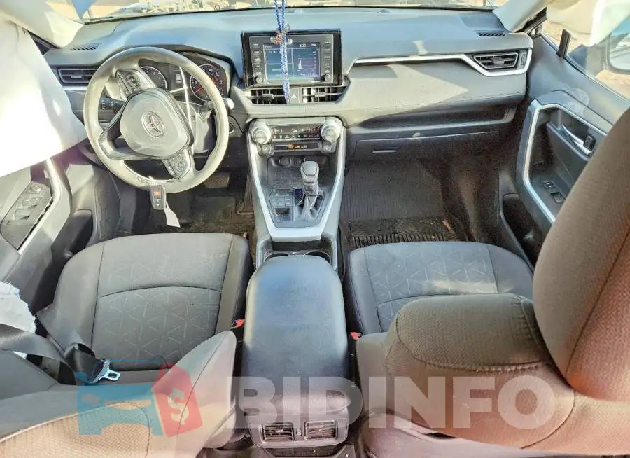 2T3P1RFV5LC061817 Photo# 8