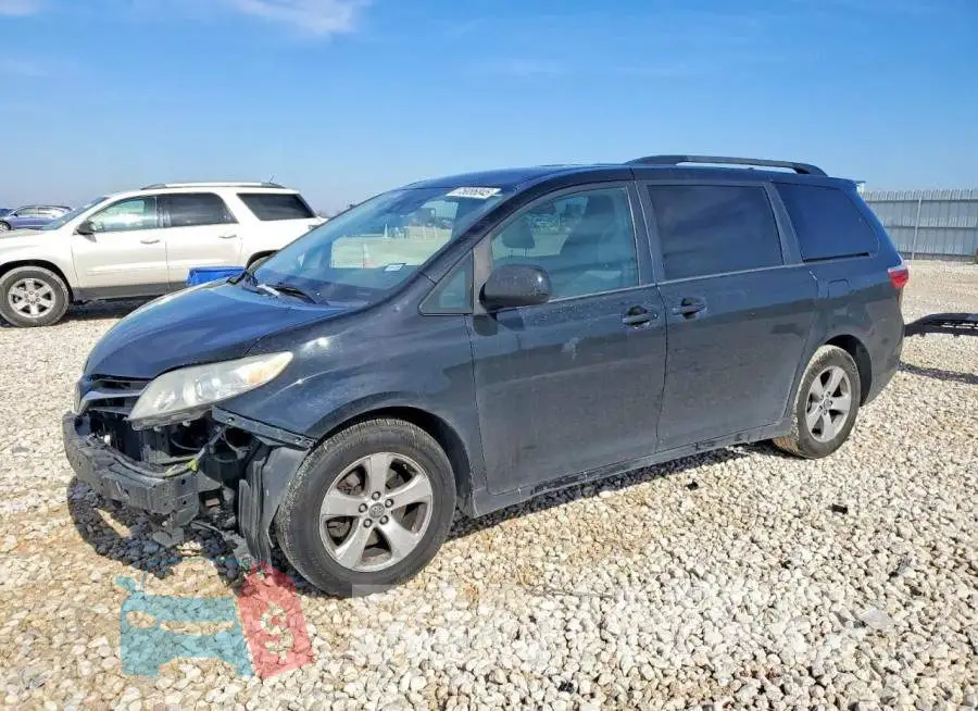 5TDKZ3DC2JS900899 Photo# 1