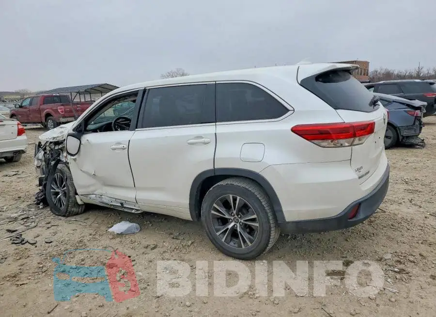 5TDZZRFH9JS236269 Photo# 2