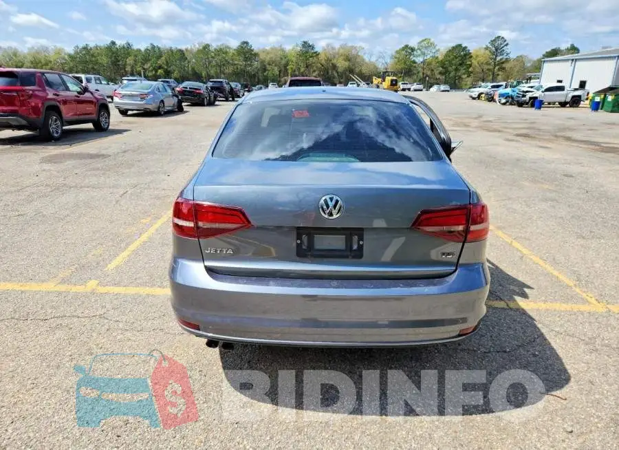 3VW2B7AJ3HM329333 Photo# 6