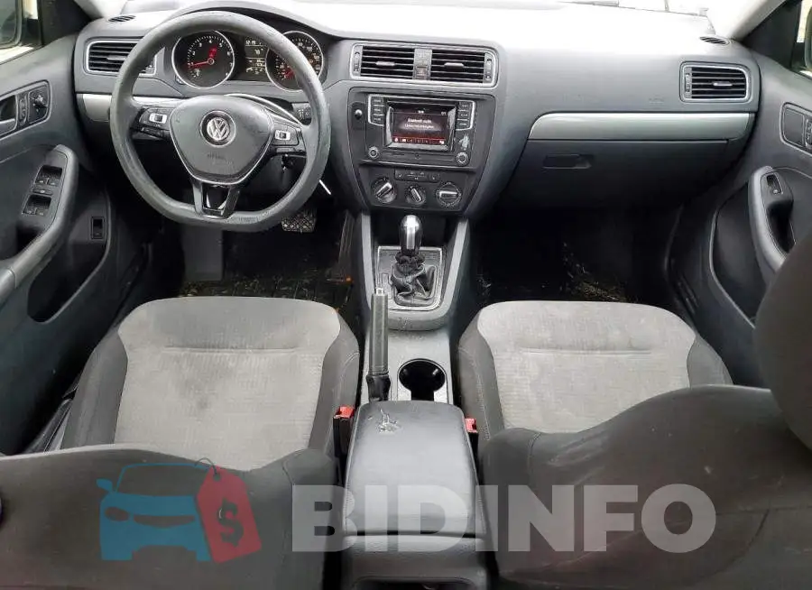 3VW2B7AJXJM222088 Photo# 8