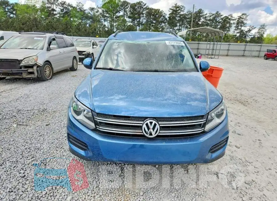 WVGAV7AX4HK042256 Photo# 5
