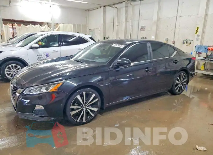 1N4BL4CV5LC180762 Photo# 1