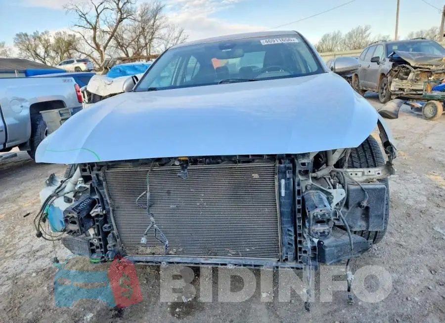 1N4BL4EV9LC153075 Photo# 5