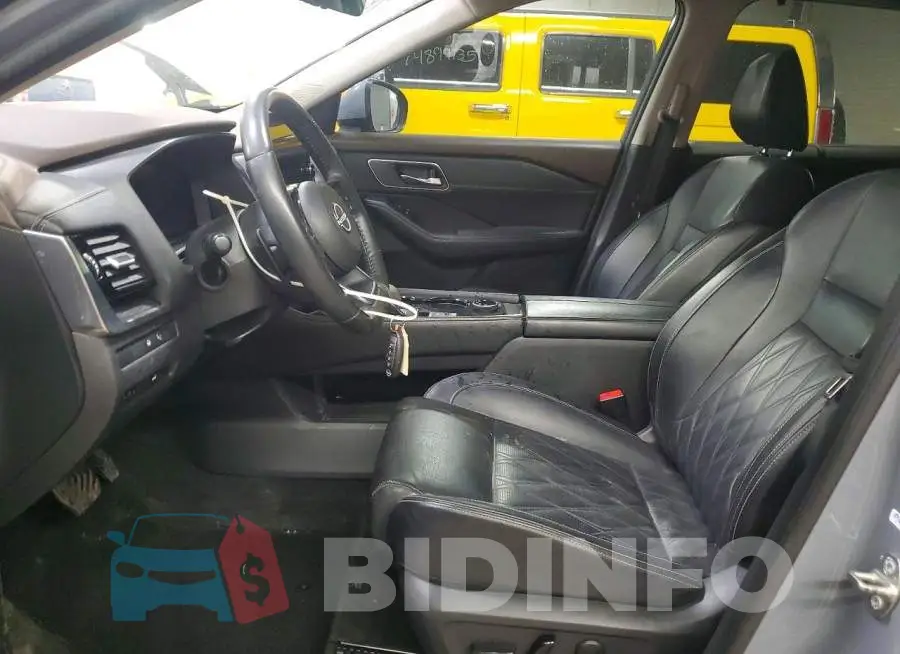 JN8BT3DD1NW272838 Photo# 7
