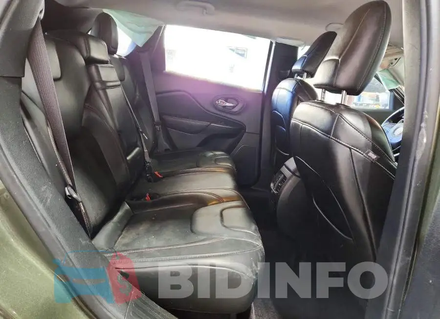 1C4PJMBN9KD224875 Photo# 11