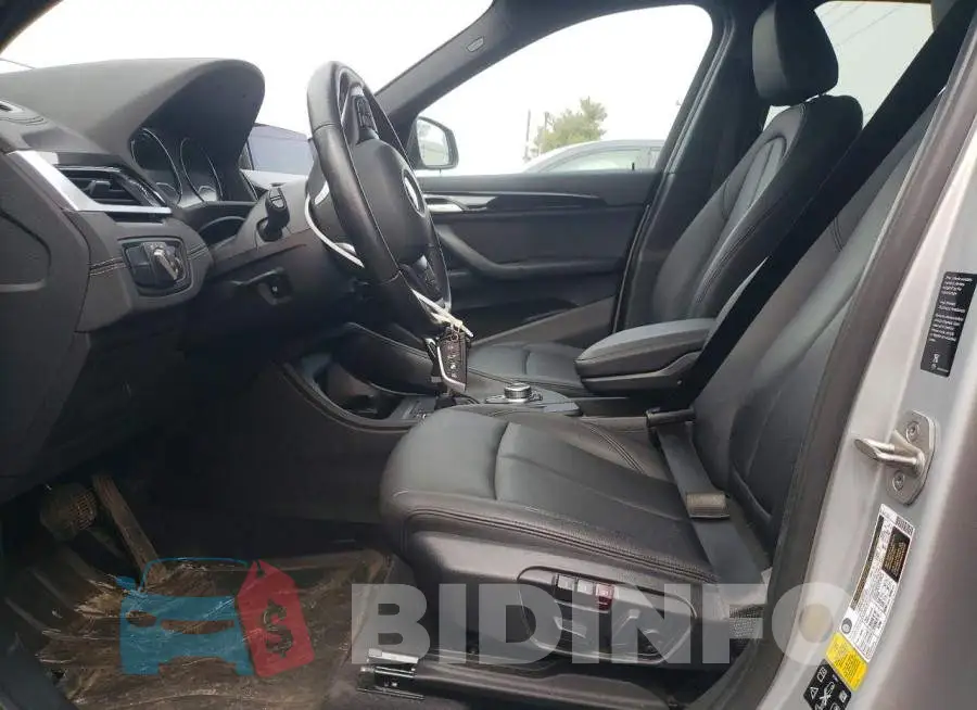 WBXJG9C03M5T85906 Photo# 7