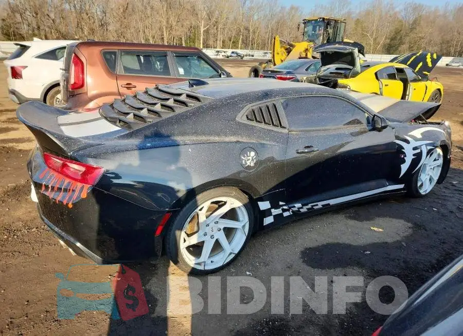1G1FB1RS5J0167897 Photo# 3
