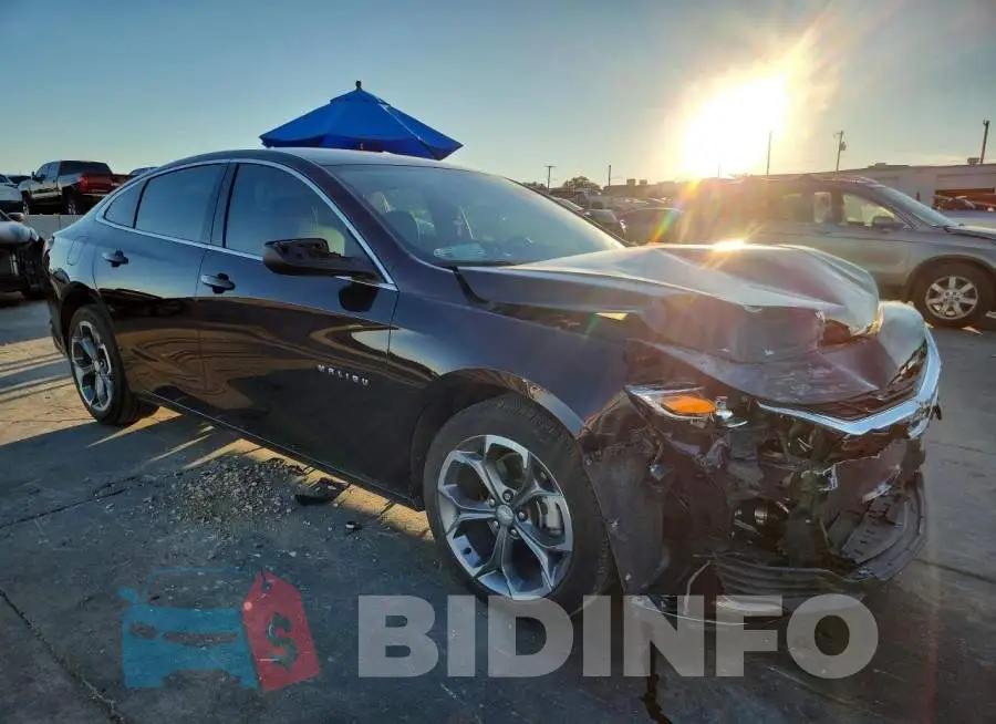 1G1ZD5ST5LF142872 Photo# 4