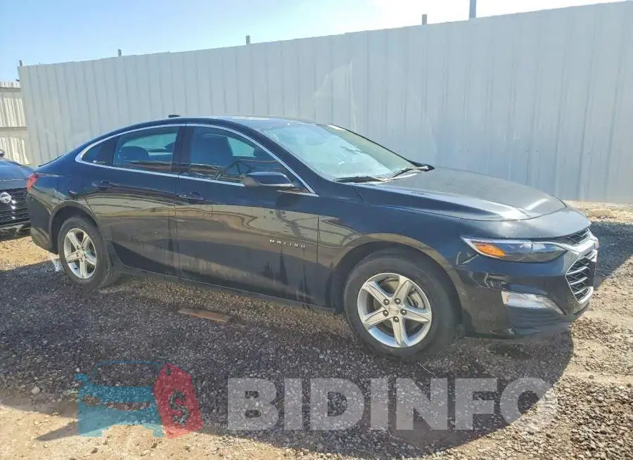 1G1ZD5ST8RF245728 Photo# 4