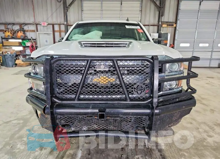 1GC1KSEY1KF242899 Photo# 5