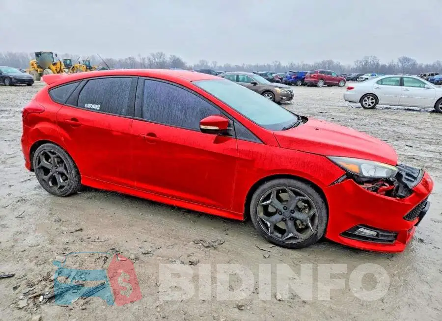 1FADP3L98HL320563 Photo# 4