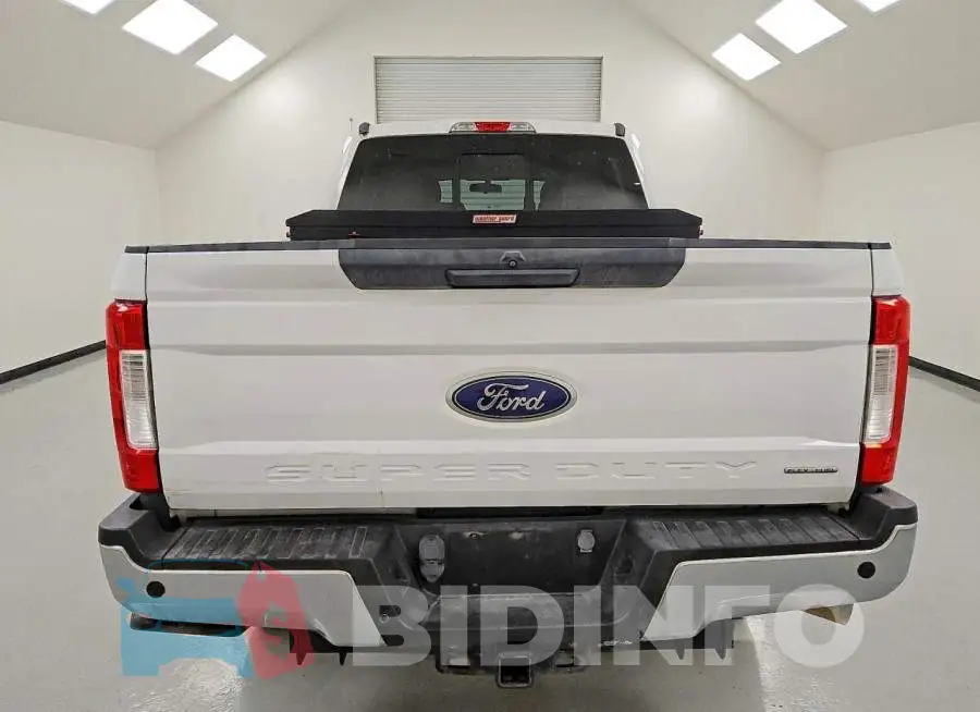 1FT7W2B63JEB43314 Photo# 6