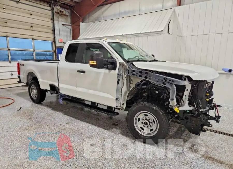1FT8X2BA5SEC24256 Photo# 4