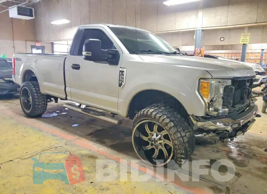 1FTBF2B67HEB16833 Photo# 4