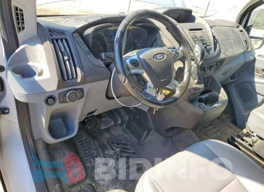 1FTYR2CV6HKA16618 Photo# 8