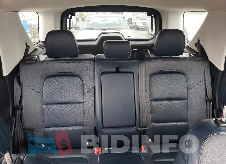 3FMCR9C69MRB03040 Photo# 10