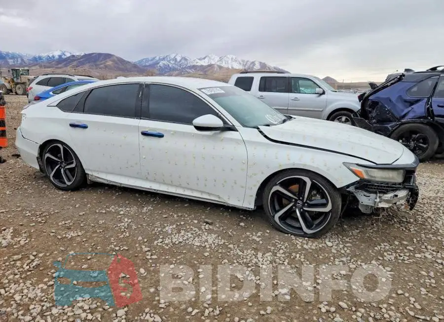 1HGCV1F36KA176507 Photo# 4