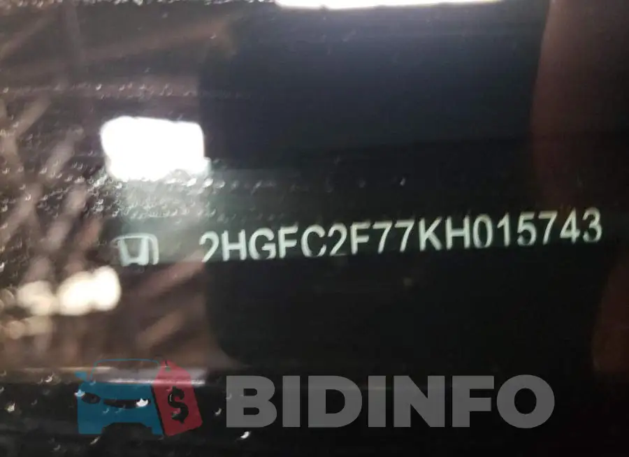 2HGFC2F77KH015743 Photo# 12