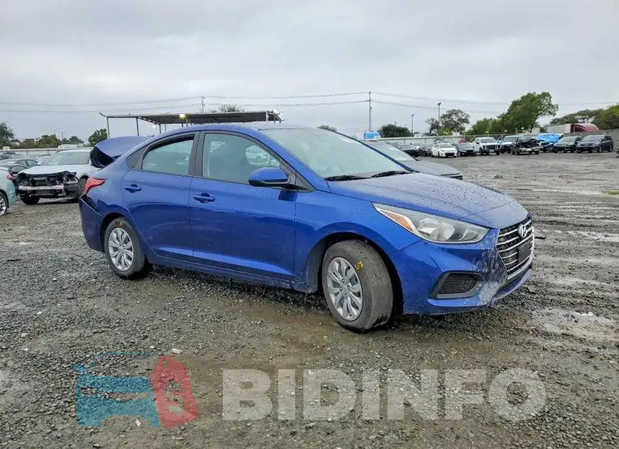 3KPC24A60NE174375 Photo# 4