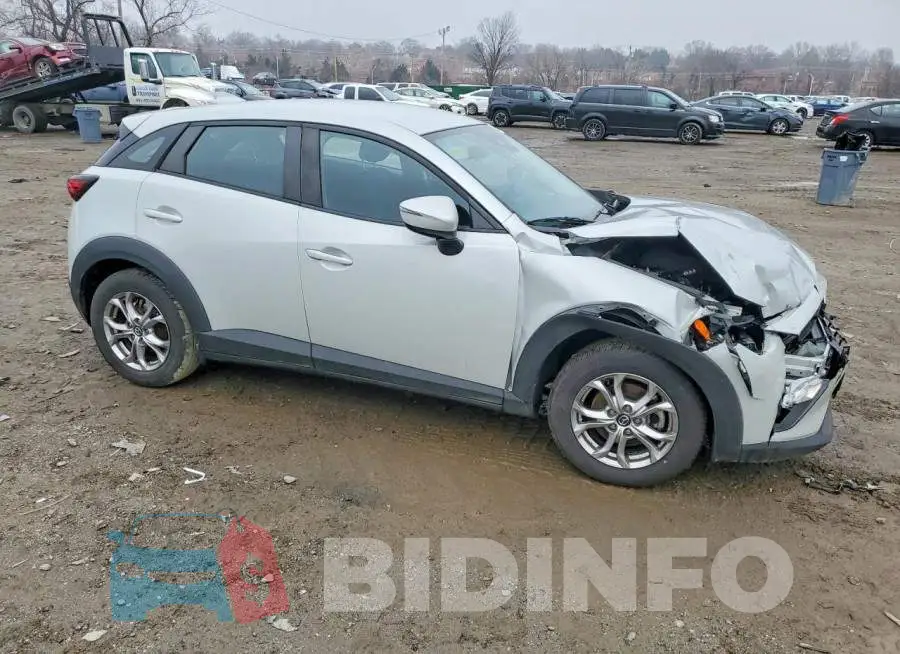 JM1DKFB73M1516717 Photo# 4