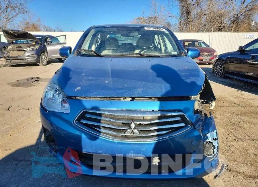 ML32F3FJ2HHF07977 Photo# 5