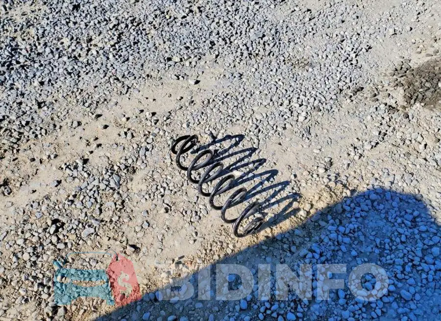 2T3C1RFV6NC187086 Photo# 13