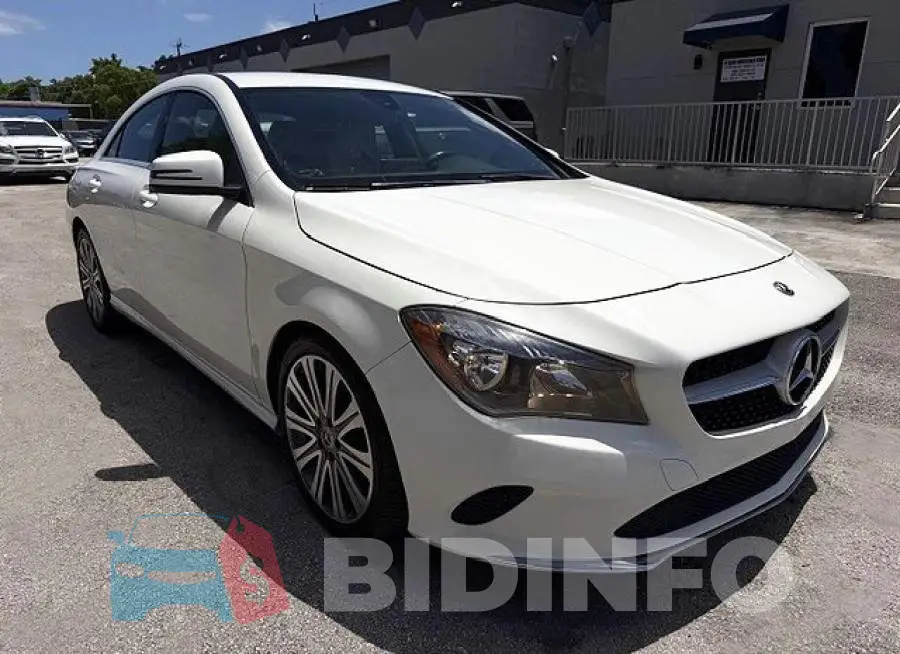 WDDSJ4EB0JN570193 Photo# 4