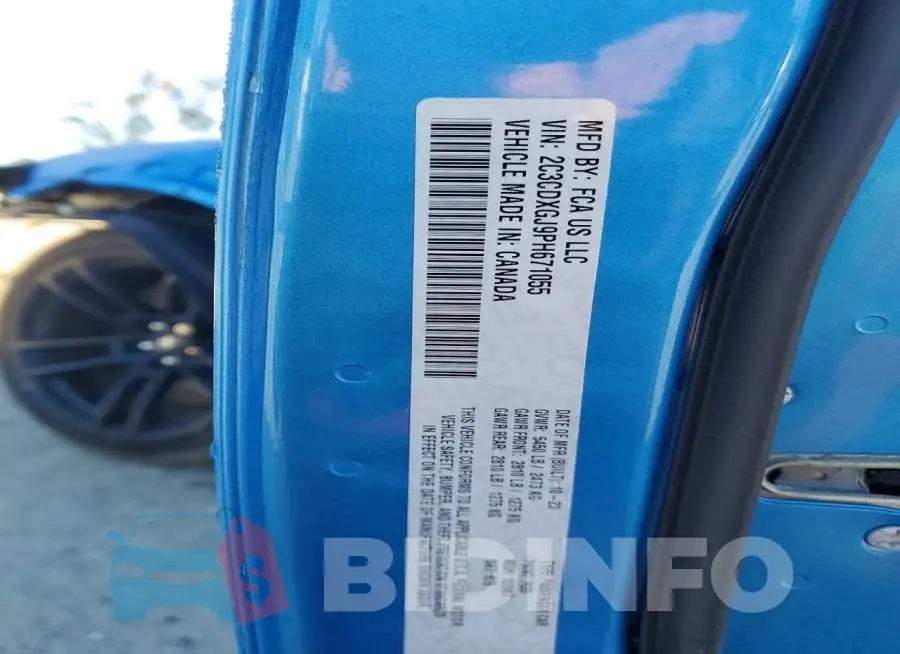 2C3CDXGJ9PH671055 Photo# 13
