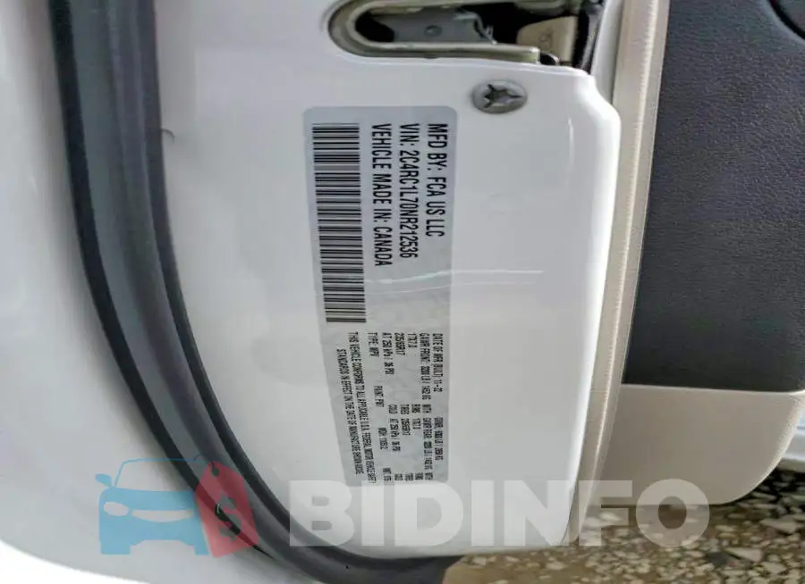 2C4RC1L70NR212536 Photo# 14