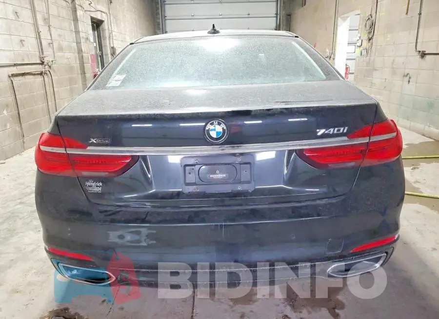 WBA7E4C52KGV28581 Photo# 6