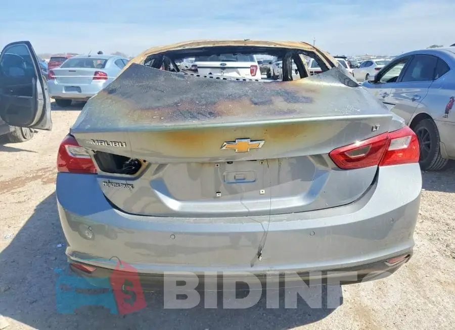 1G1ZD5ST5SF102743 Photo# 6