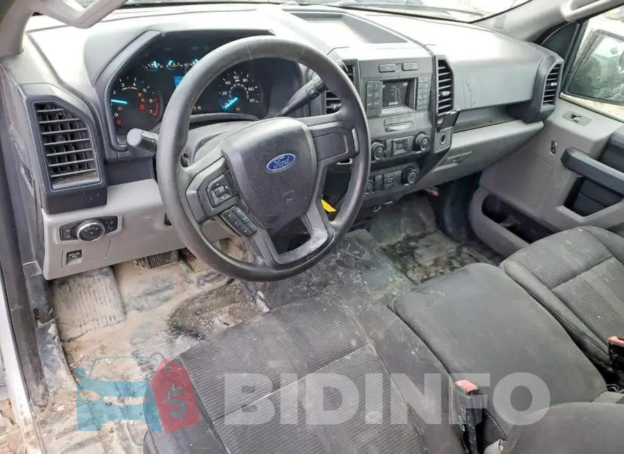1FTMF1C58KKD39352 Photo# 8