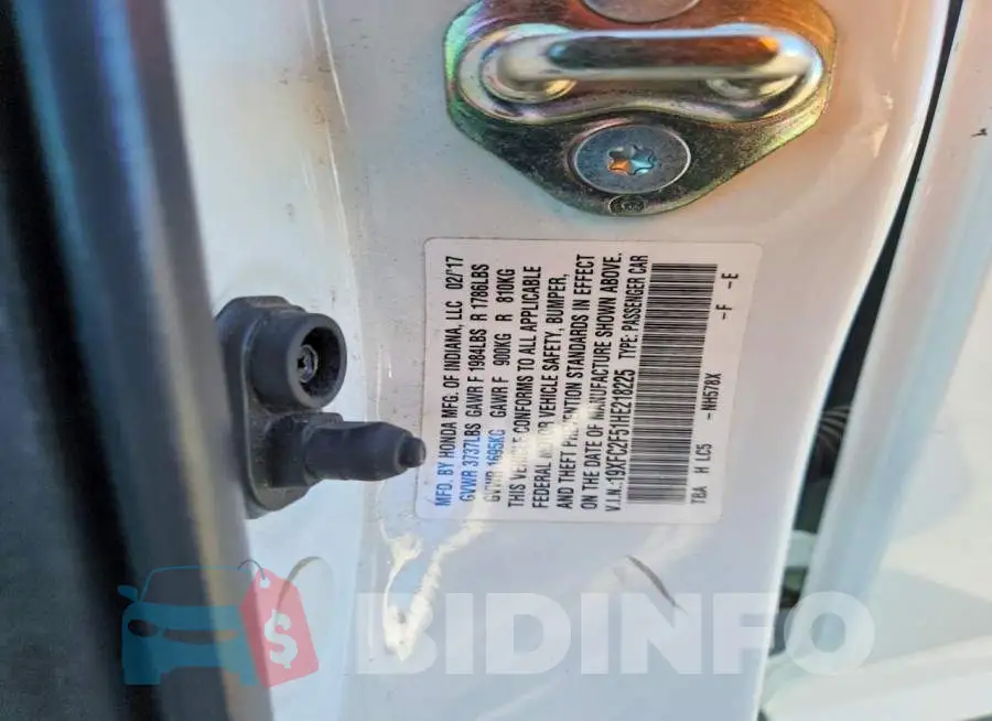 19XFC2F51HE218225 Photo# 12