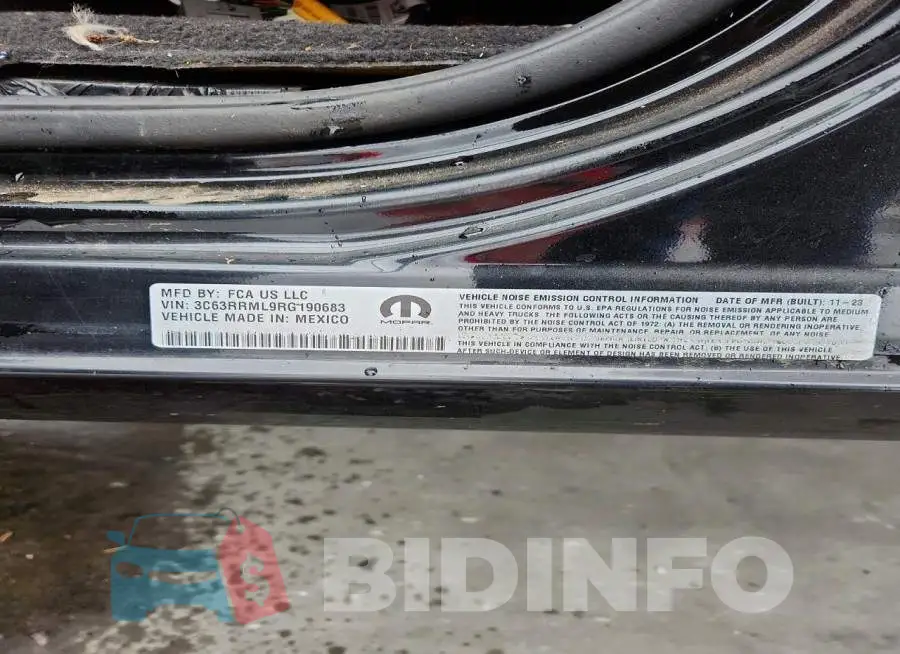 3C63RRML9RG190683 Photo# 13