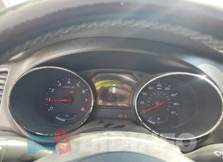KNDMB5C1XJ6379813 Photo# 9