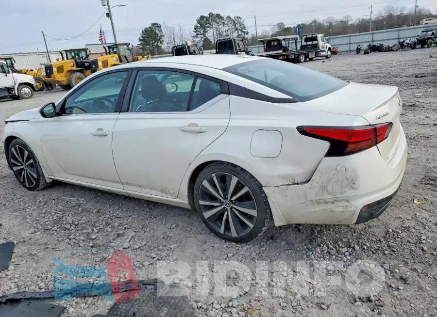 1N4BL4CV8KC175201 Photo# 2