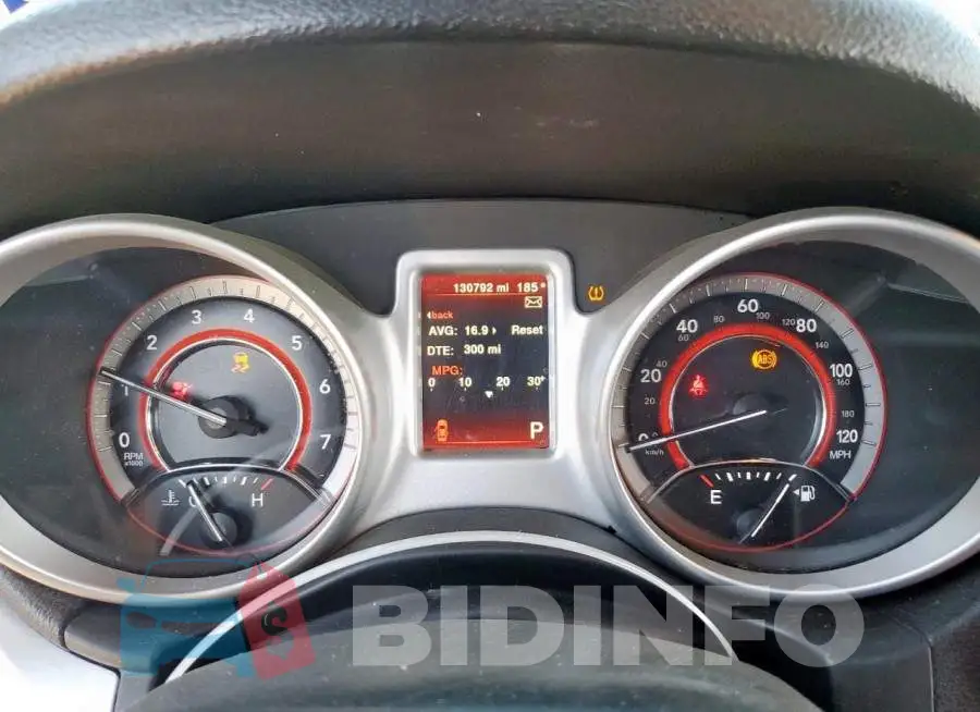 3C4PDCAB1JT519616 Photo# 9