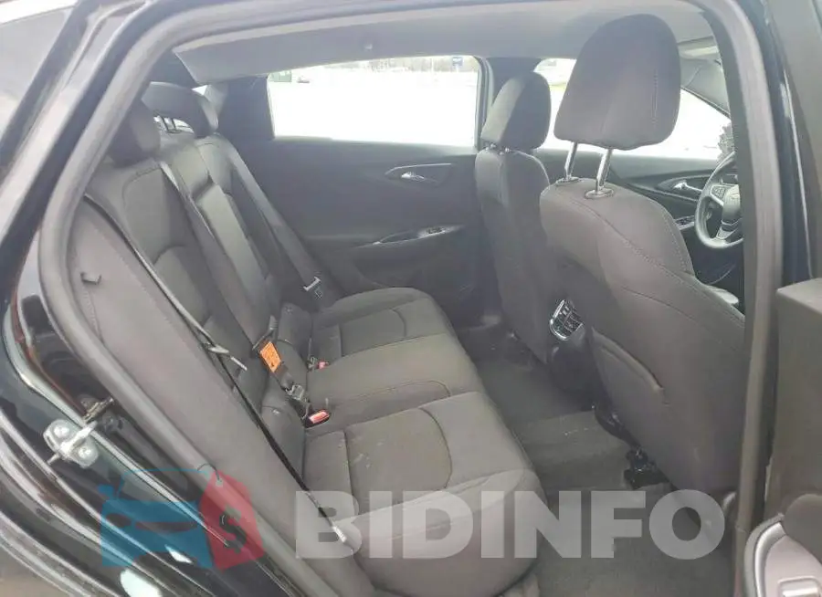1G1ZD5ST0PF249348 Photo# 10