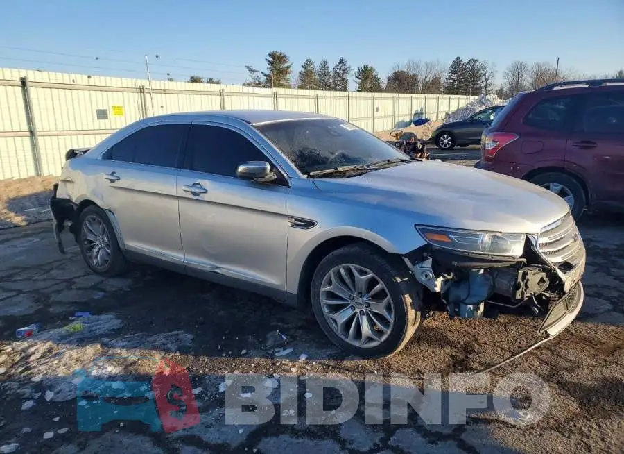 1FAHP2F80JG129538 Photo# 4