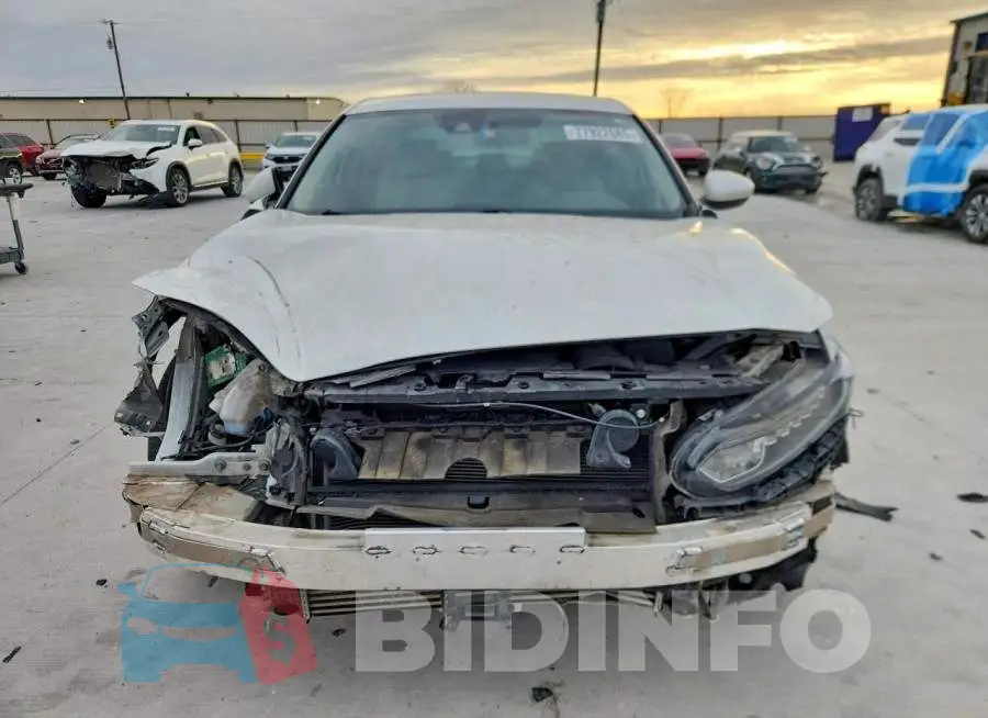 1HGCV1F12KA073437 Photo# 5