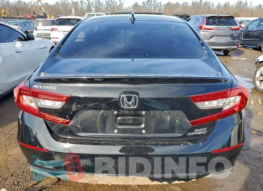 1HGCV2F38MA032322 Photo# 6